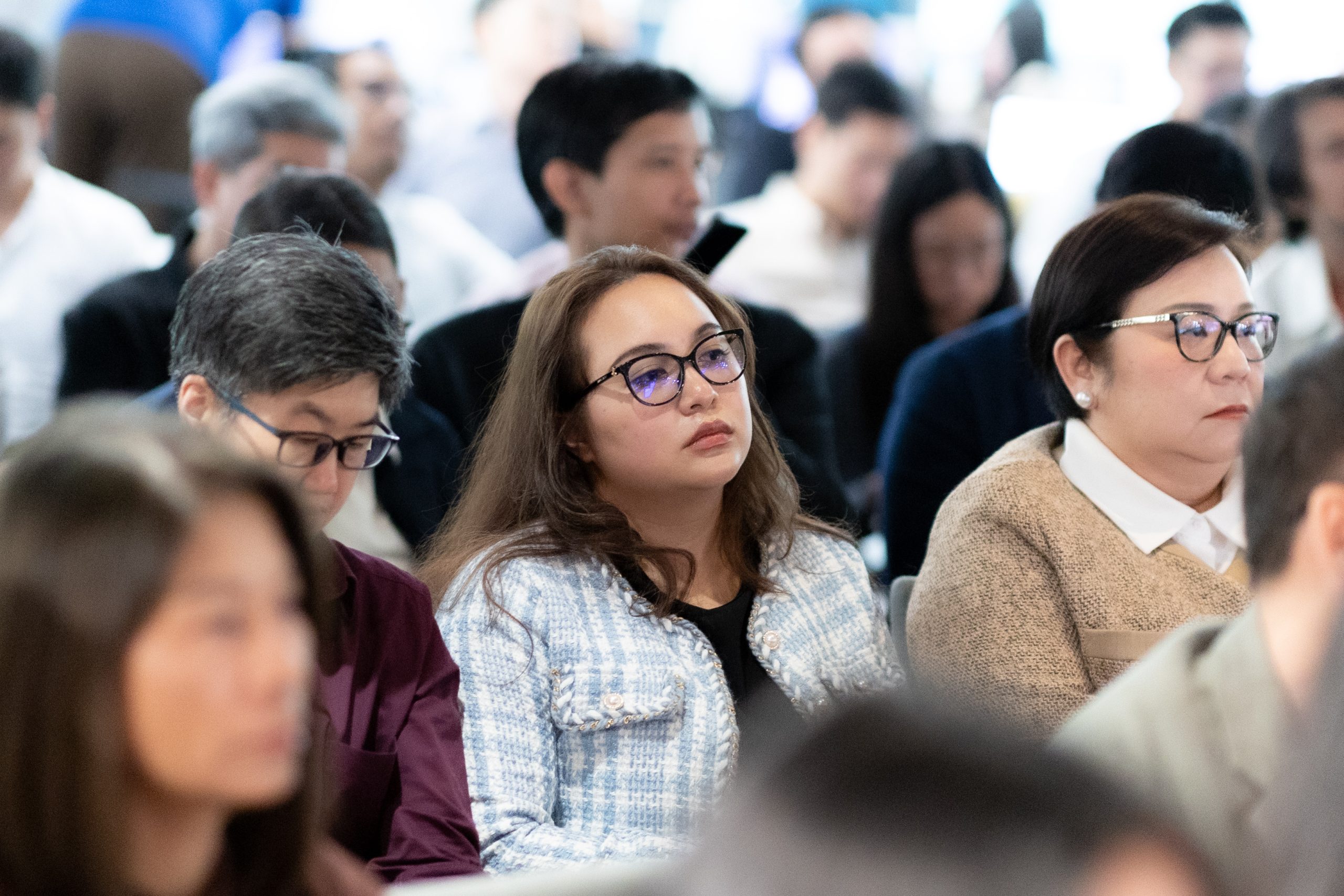 dwp.Dialogue: Beyond the Desk - The Next-Gen Workplace at AI Speed — image