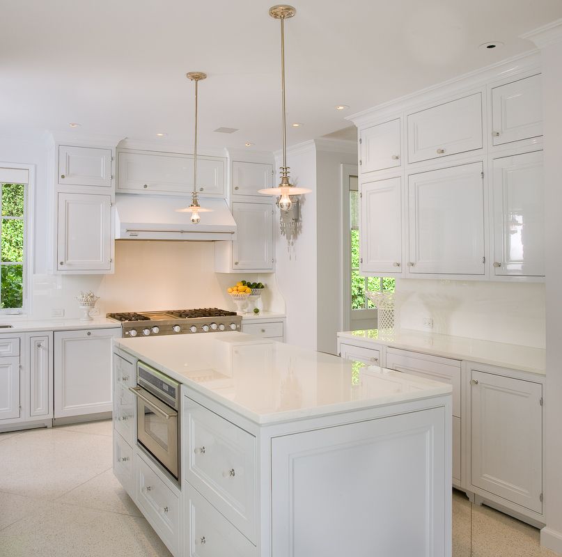 Private Residence, by Anne Carson Interiors. Palm Beach, Florida